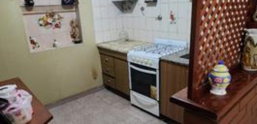 Moises Lebensonh 975 PB2 – Pompeya – Capital Federal